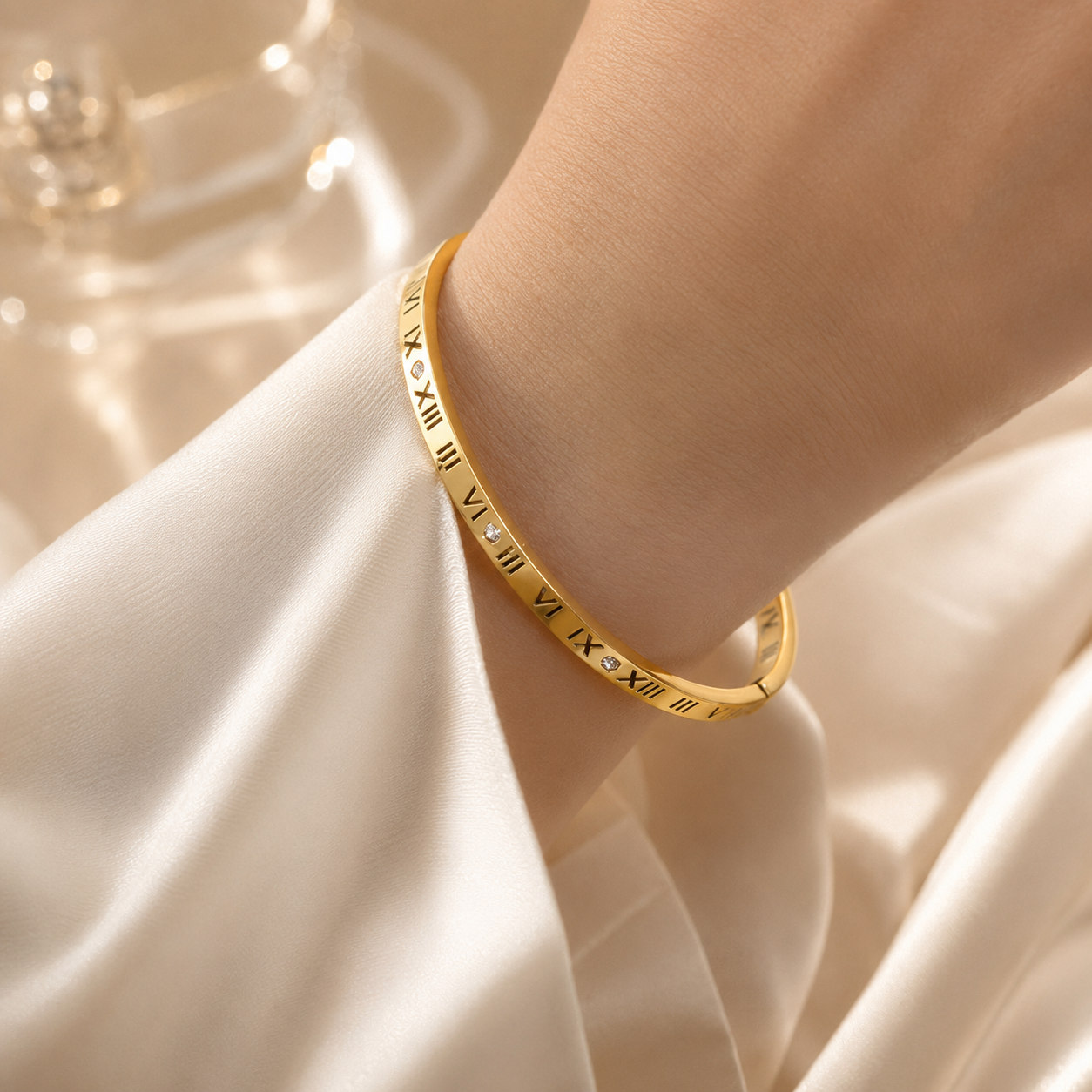 Eterna Bangle