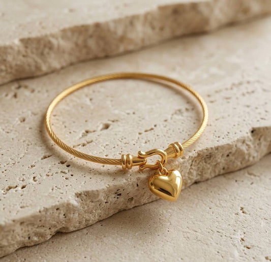 Amoura Bangle