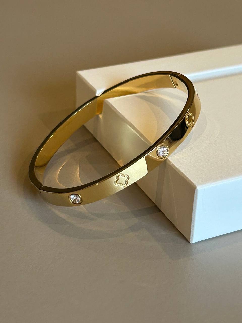 Éclat Bangle