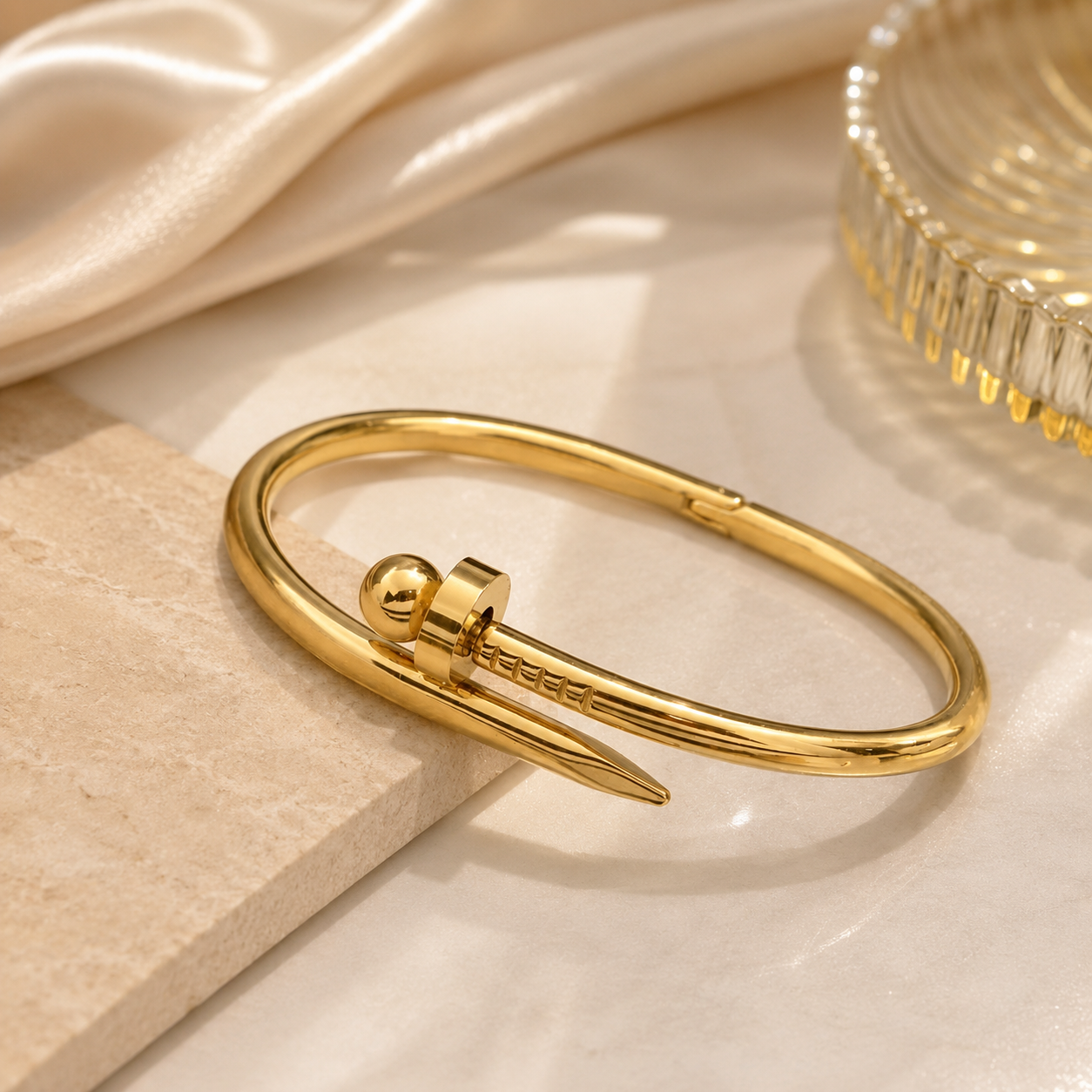 Rivelle Bangle