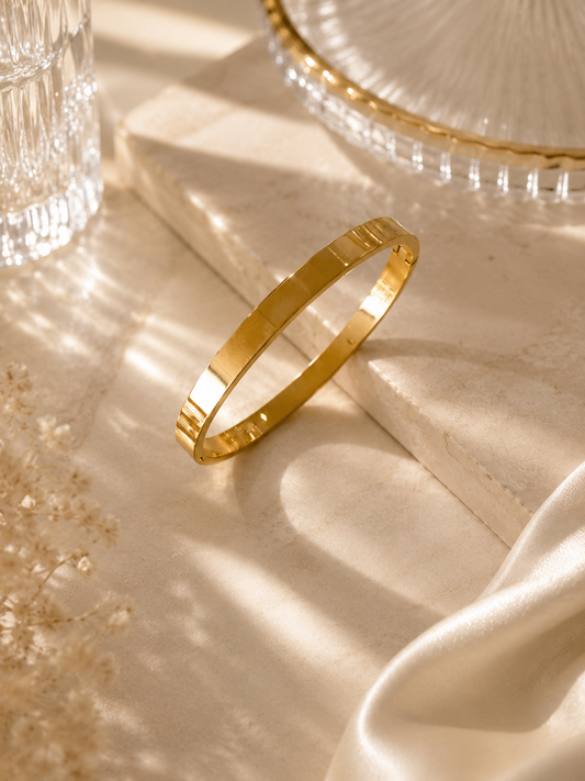 Lisse Bangle