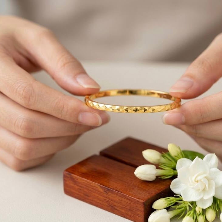Facette Bangle
