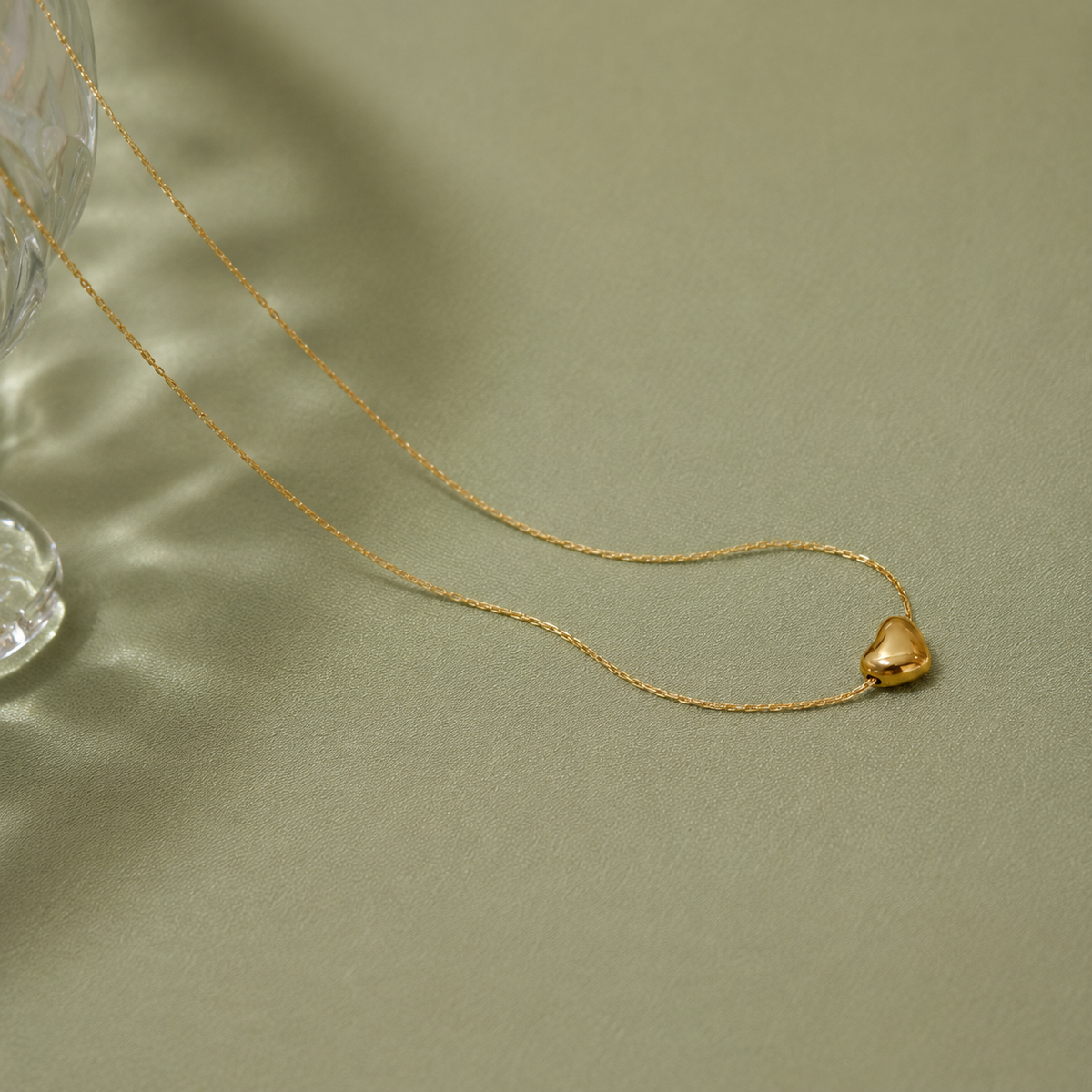 Céleste Heart Necklace