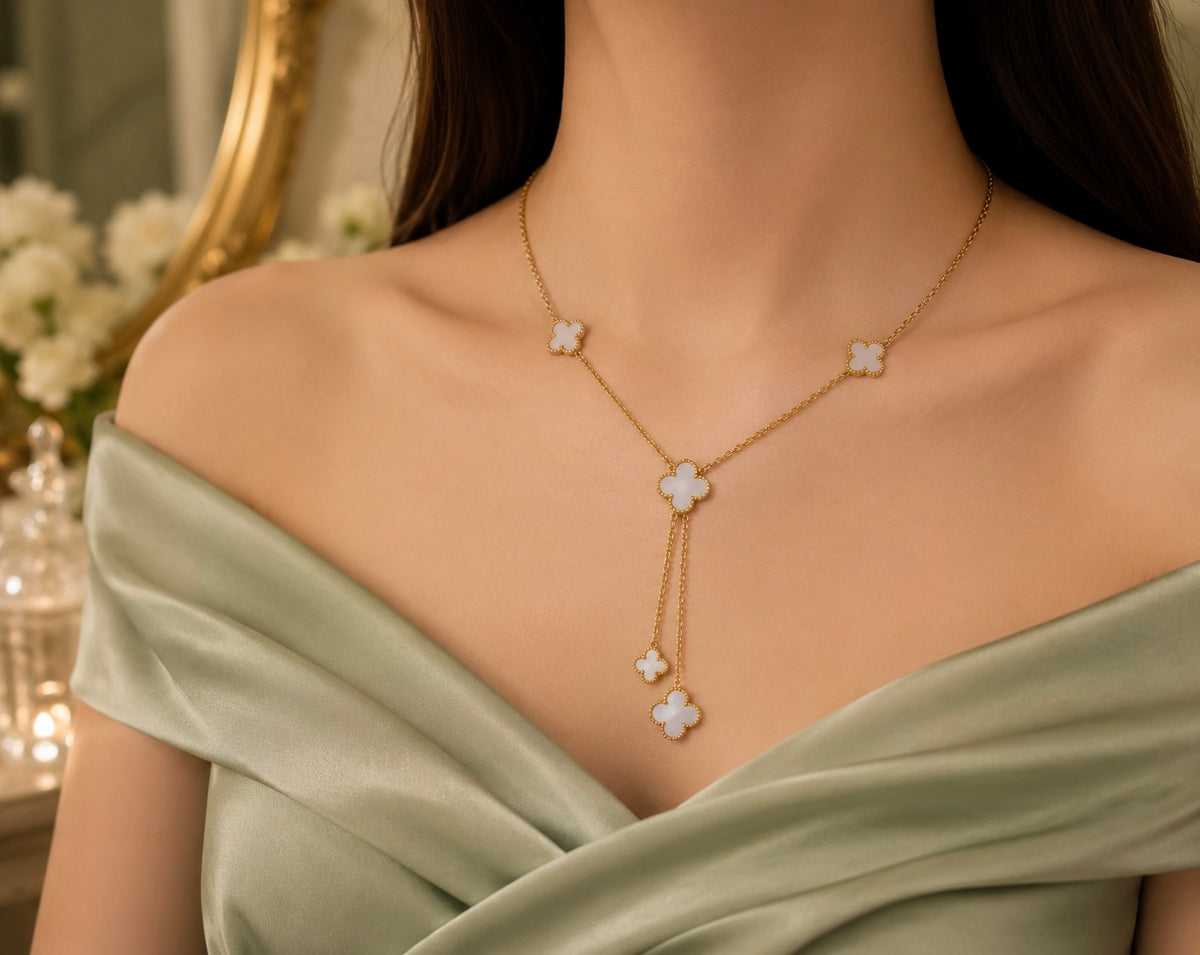 Éclipse Necklace