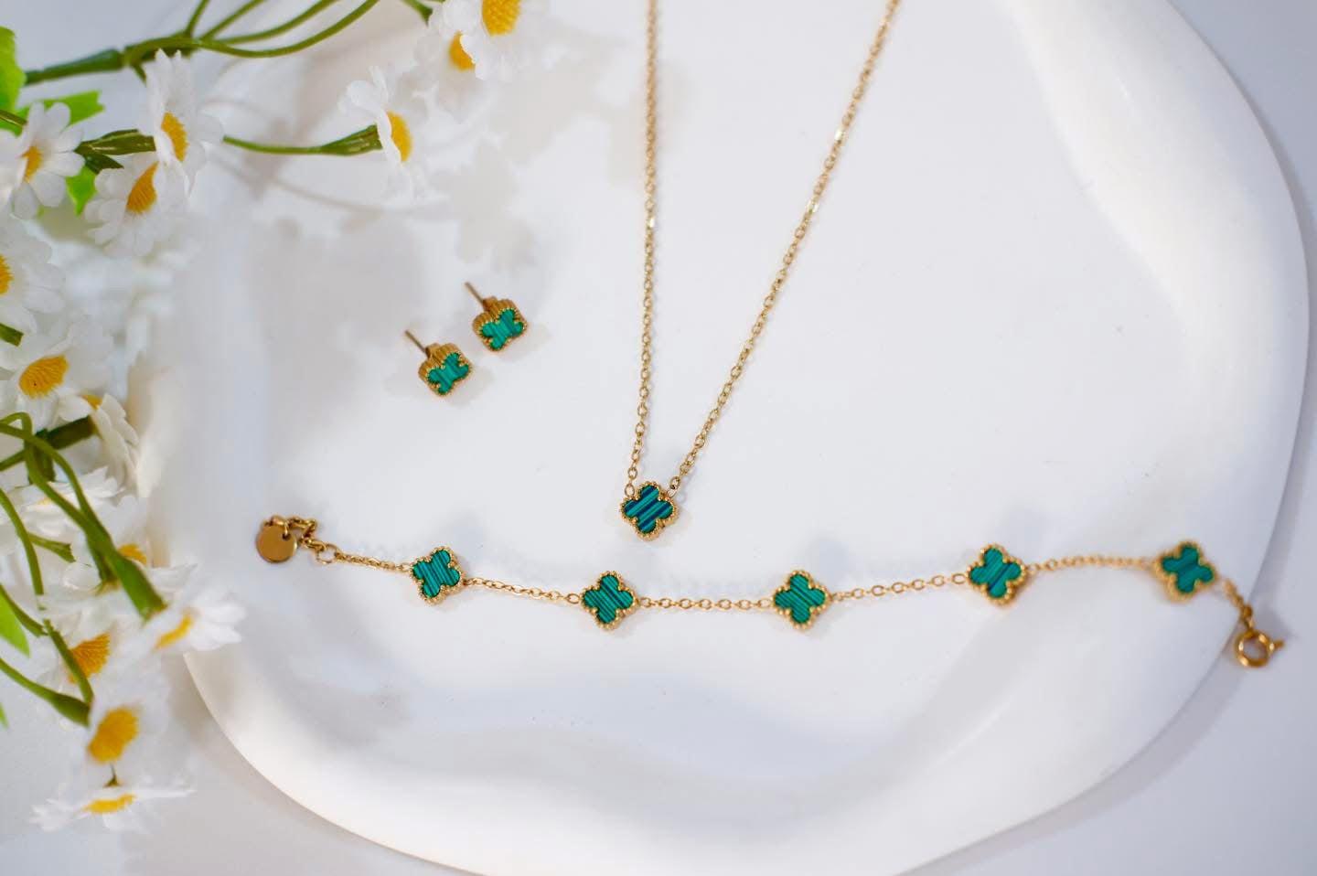 Clover Collection Set